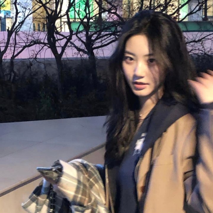 彩云妃子 海报
