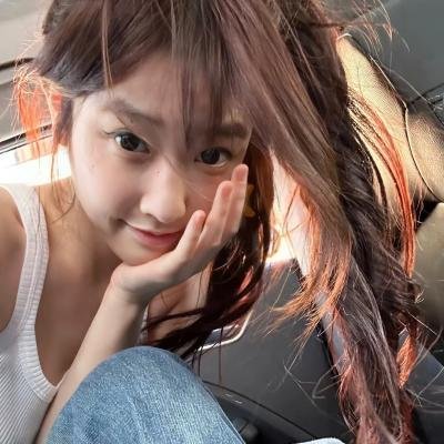 火热的吻 海报
